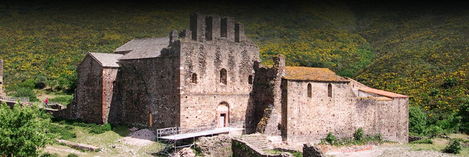 Monasterio de Sant Quirze de Colera header - Origenes de Europa