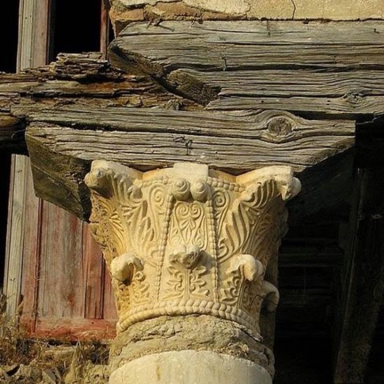 Porche de la casa prioral de San Román de Hornija - Orígenes de Europa