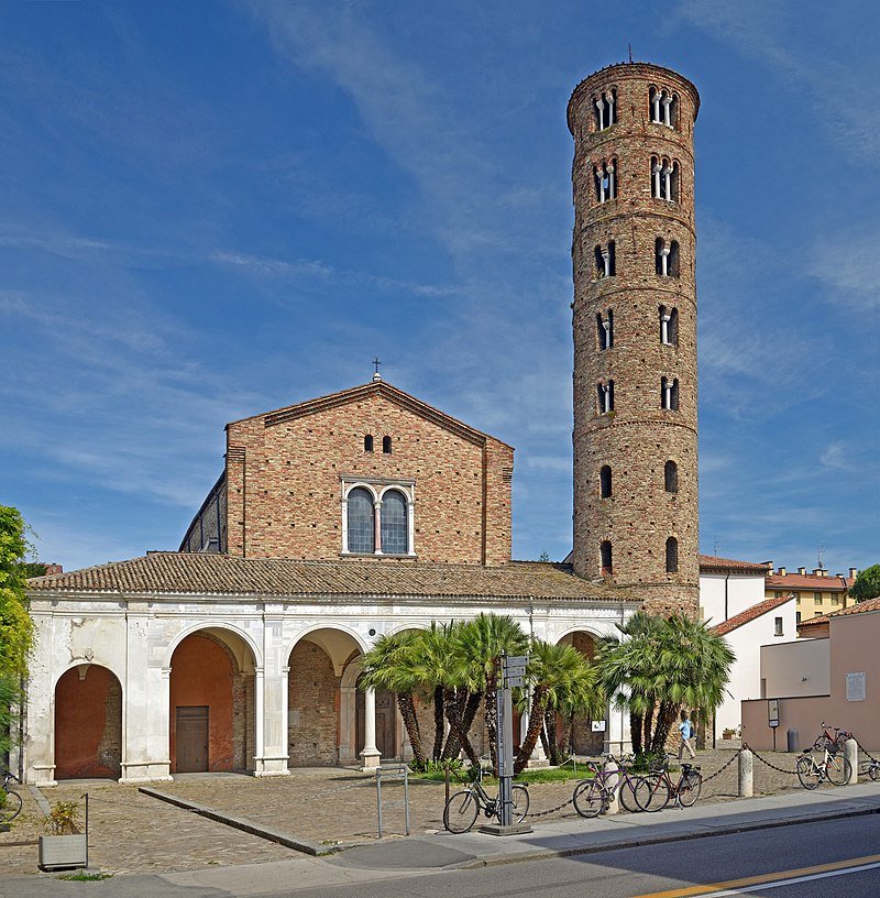Basílica de San Apolinar el Nuevo - Orígenes de Europa (Urbs Regia)