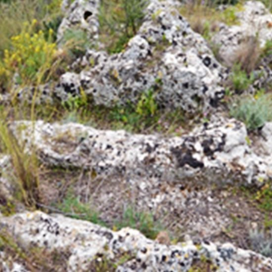 Iglesia-del-Hoyo-de-los-Peñones-Ppal-Orígenes-de-Europa