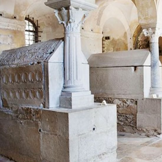 Cripta-de-la-Abadia-de-Jouarre-Ppal-Origenes-de-Europa