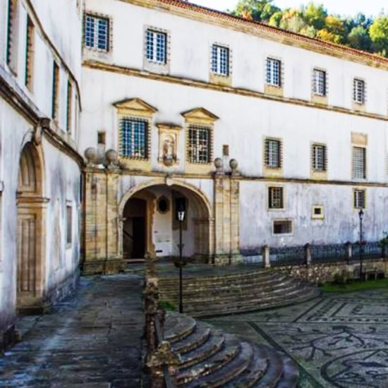 Mosteiro-Santa-Maria-de-Lorvao-ppal-Origenes-de-Europa