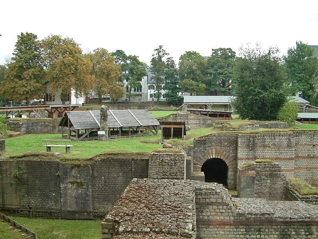 BARBARATHERMEN (TRÉVERIS, ALEMANIA) | Imagen obtenida de: https://www.roemer-tour.de/roemerspuren/deutschland/rheinland-pfalz/trier-augusta-treverorum/barbarathermen-trier/
