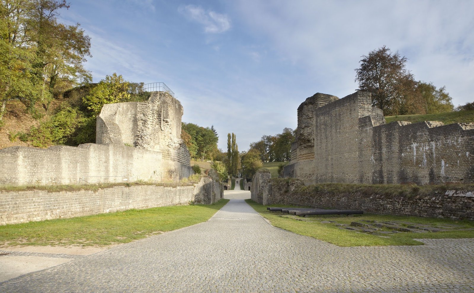 EL ANFITEATRO (TRÉVERIS, ALEMANIA) | Imagen obtenida de Zentrum der Antike Trier