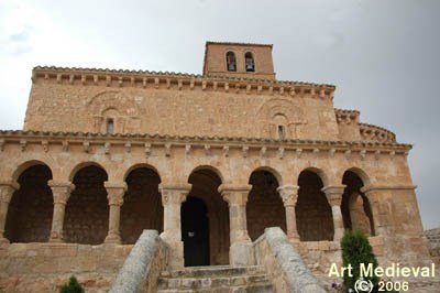 IGLESIA DE SAN MIGUEL DE SAN ESTEBAN DE GORMAZ (SAN ESTEBAN DE GORMAZ, SORIA) | © ART MEDIEVAL 2006