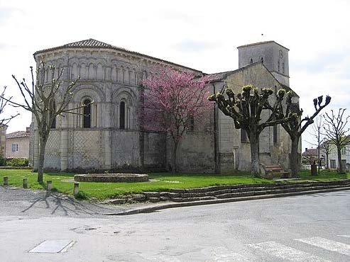 NOTRE DAME DE RIOUX (FRANCIA)