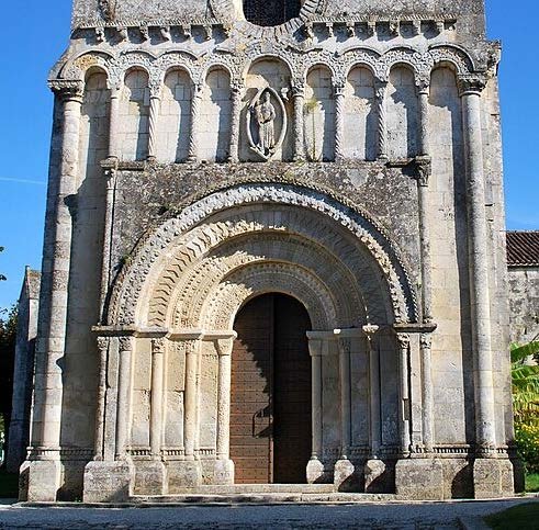 NOTRE DAME DE RIOUX (FRANCIA)