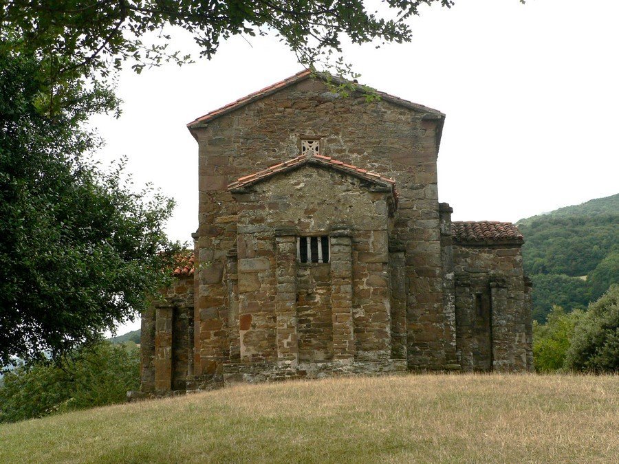 Santa Cristina de Lena - galleria 3