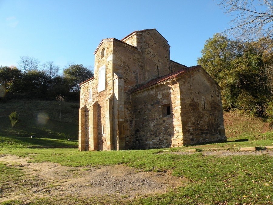 San Miguel de Lillo - galleria 2