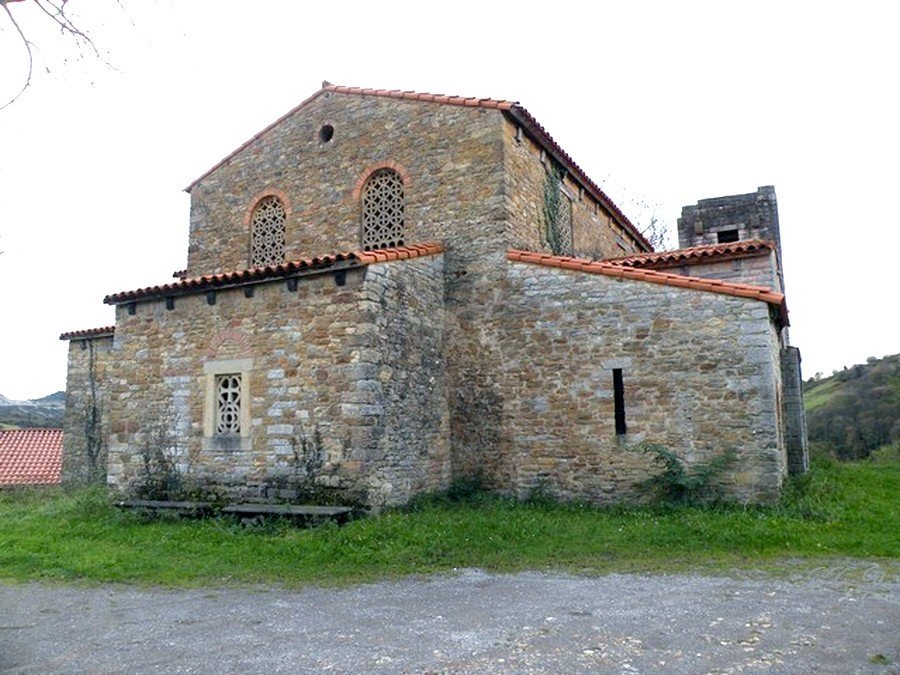 Santa Maria de Bendones - galleria 2