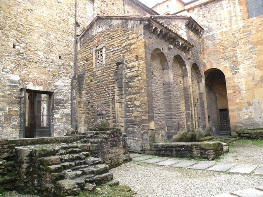 Cámara Santa de la Catedral de Oviedo - galleria 1