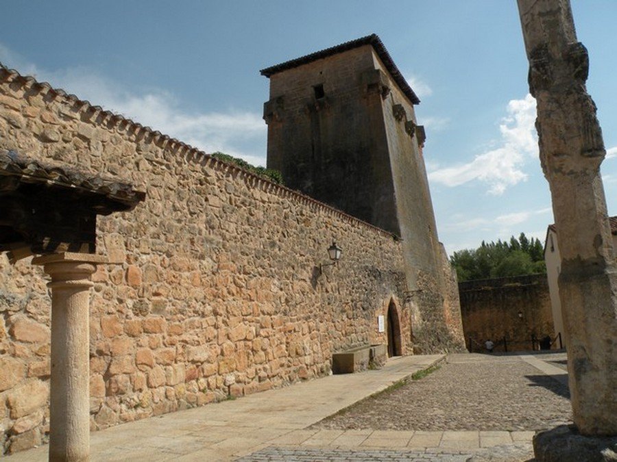Torre de Fernán González - galleria 1