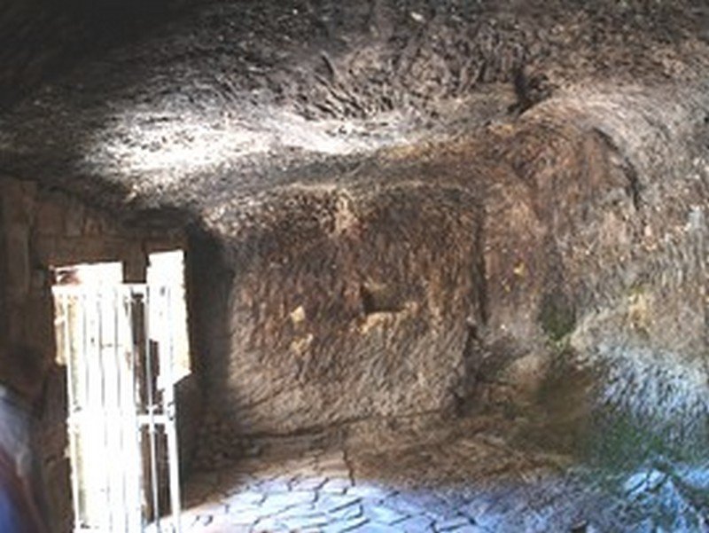 Iglesia rupestre de Campo de Ebro - galleria 2