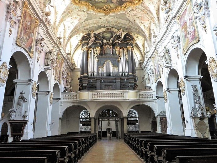 The Benedictine Abbey of St. Emmeram in Regensburg - galleria 10